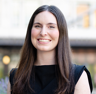 Lauren Davis Assistant Account Executive Dix & Eaton